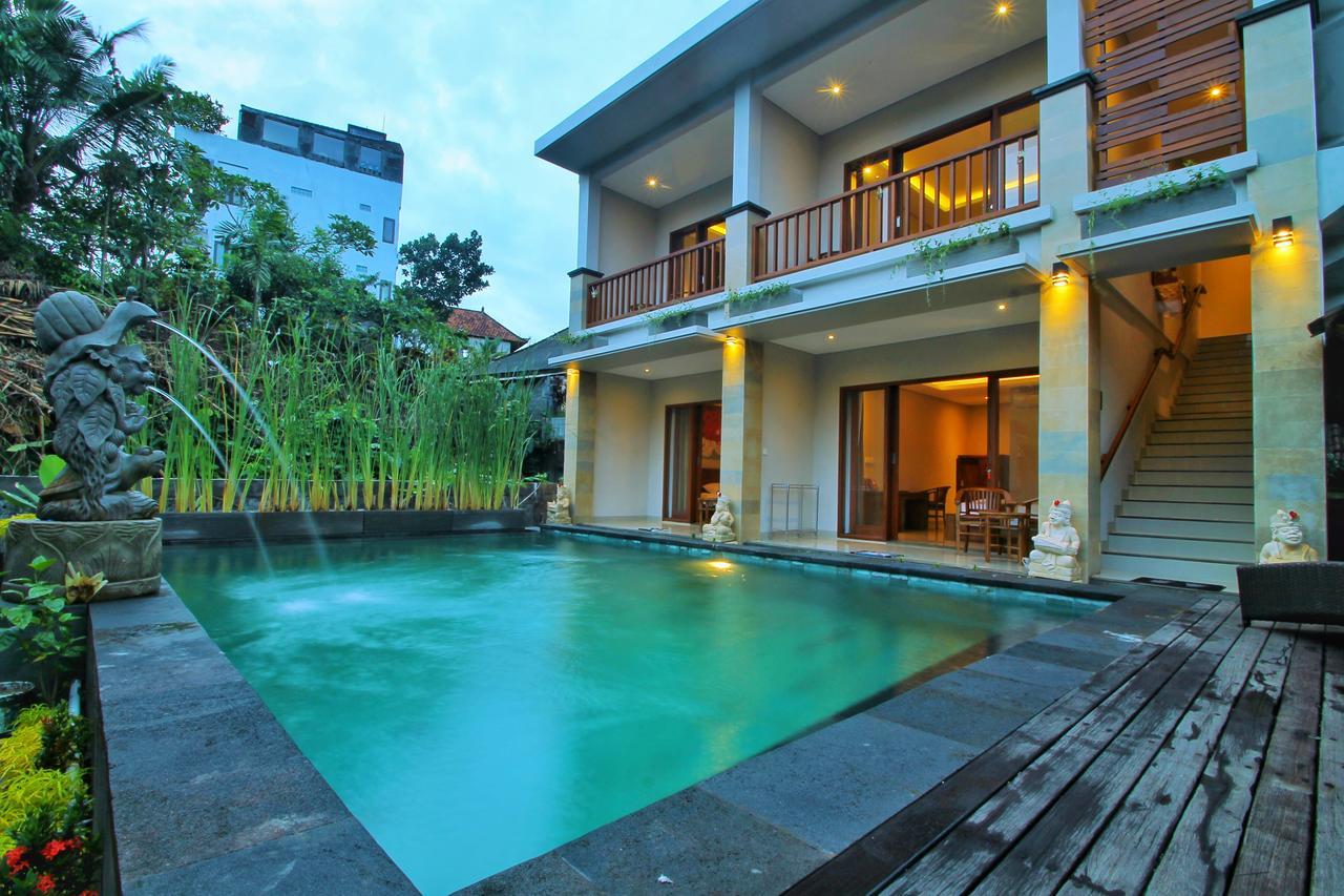 Dewi Putri House Hotel Ubud Exterior foto
