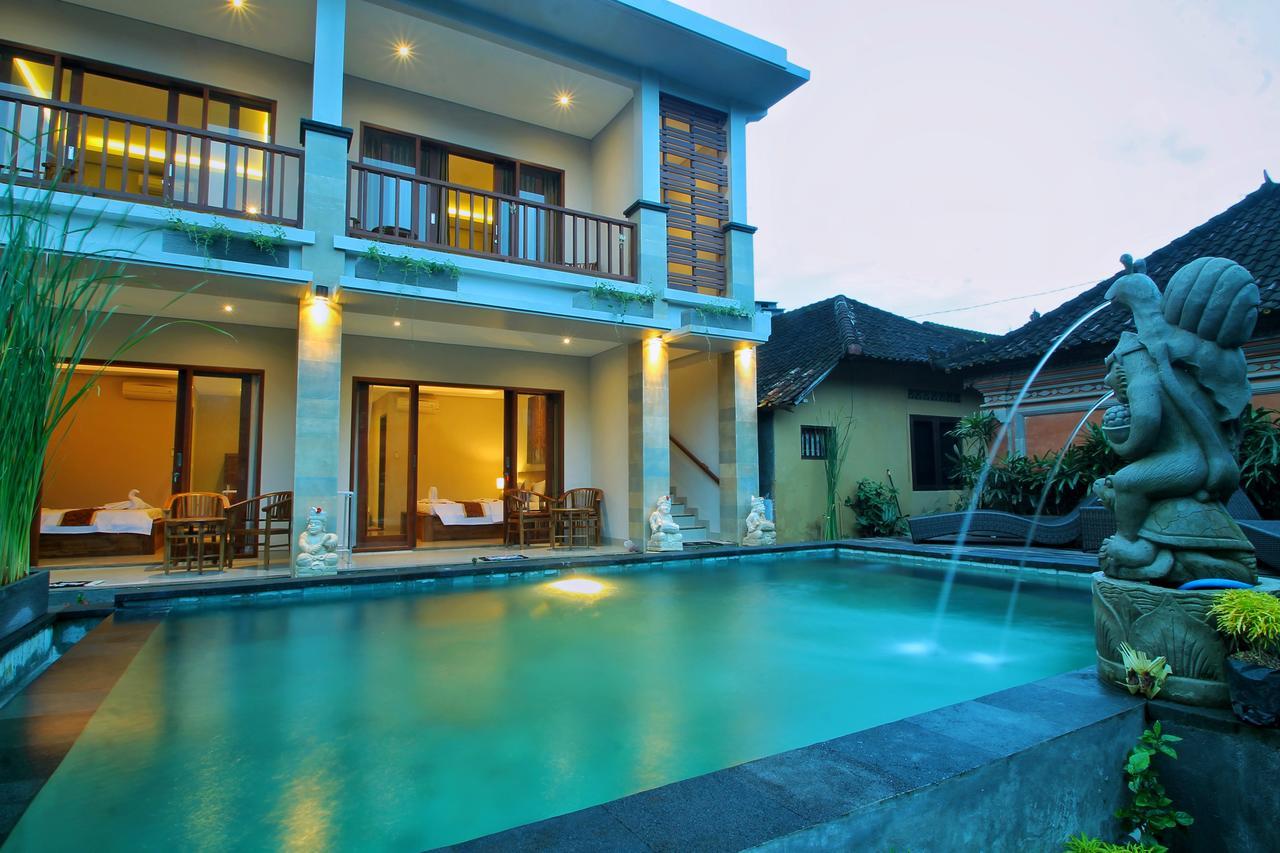 Dewi Putri House Hotel Ubud Exterior foto